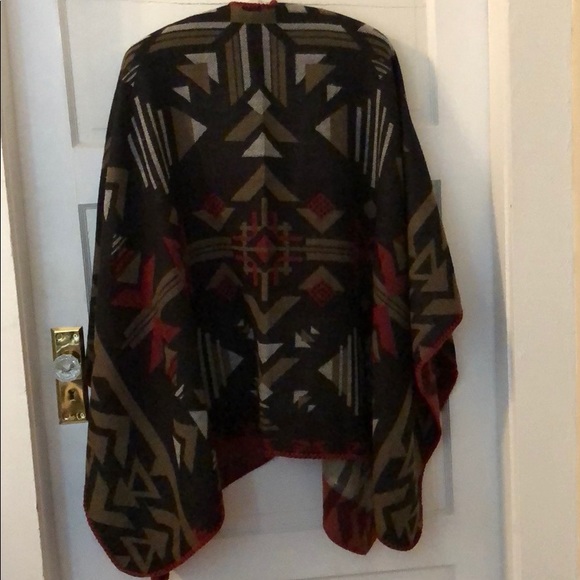 Roots Tribal Boho Poncho Wrap OS - Picture 2 of 3
